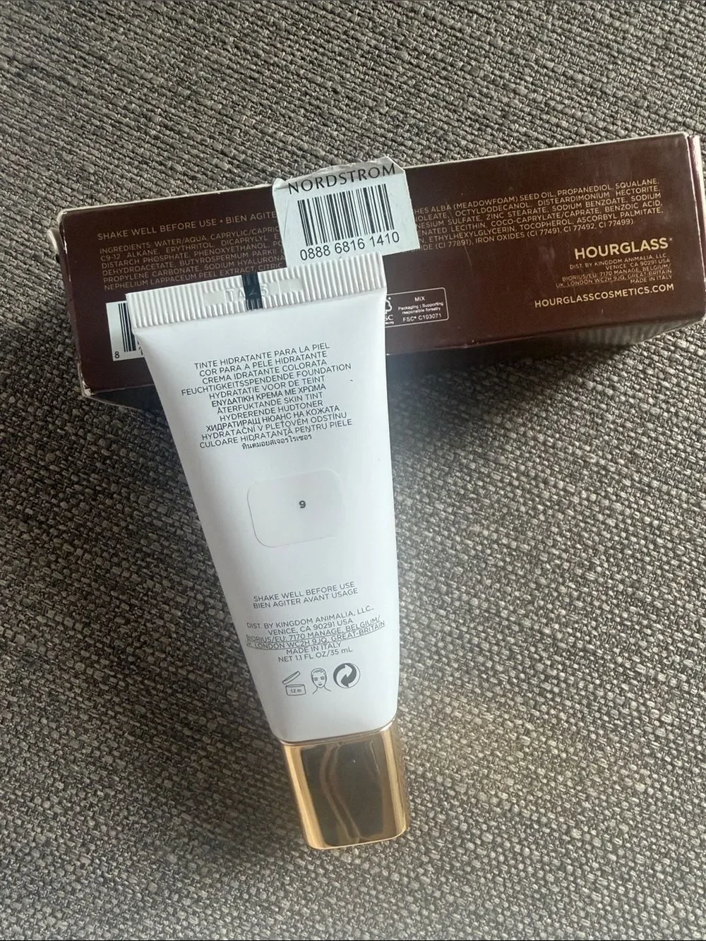 NIB Hourglass Veil Hydrating Skin Tint #6 Light with cool undertones